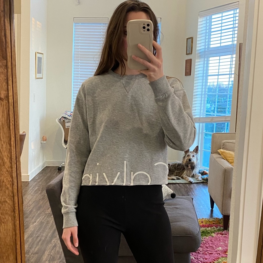 Calvin Klein Cropped Sweatshirt